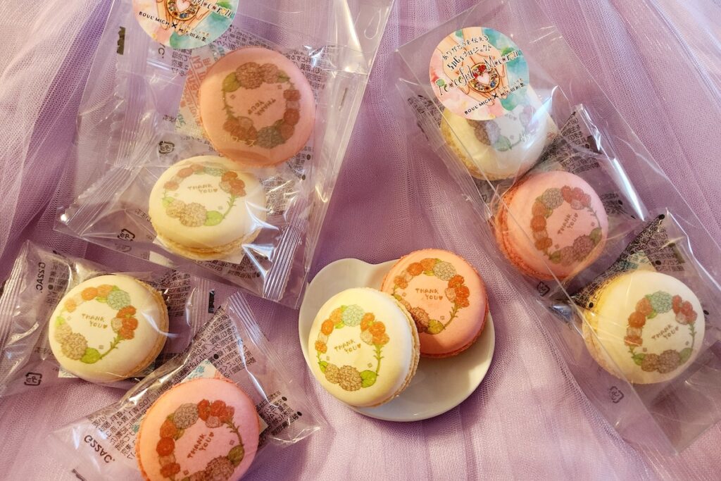 銀座ブールミッシュの『ピースフルマカロン』最新作が登場！カーネーションとアナベルに感謝と変わらぬ愛情の願いを込めて。