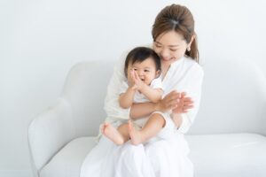 産後ケアは「贅沢」か「投資」か、8割のママが抱える孤独を救う、新しい支援の形
