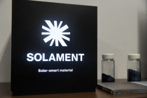 酷暑だけでなく肌の美容を妨げる近赤外線をカット！ レアメタル由来の新素材「SOLAMENT」とは？
